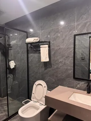 Haomian Monsoon Hotel (Chengdu Tianfu International Airport Branch) Rooms Photos
