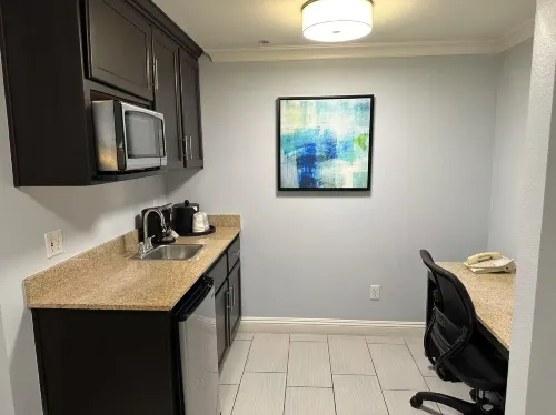 Best Western Plus Manhattan Beach Hotel Photos