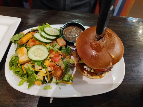 DoubleTree by Hilton Dulles Airport - Sterling Dining Photos