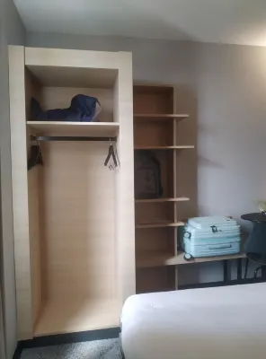 Ibis Strasbourg Centre Gare Camere Photos
