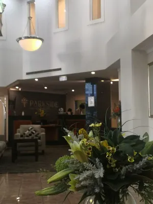 Parkside Hotel & Apartments Public Areas Photos
