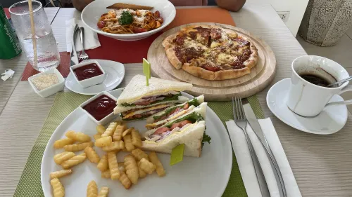 Ibis Phuket Patong Makanan Photos