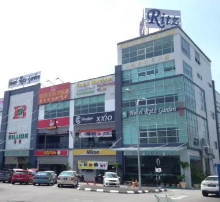 Ritz Garden Hotel Manjung Esterni Photos