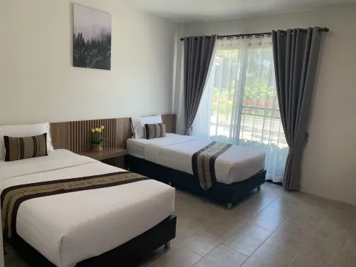 Baan Kieng Tawan Kamar Photos