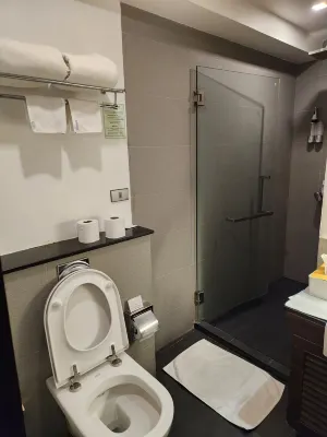 Sukhumvit Suites Hotel Camere Photos