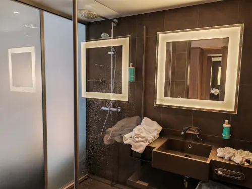 Novotel London Tower Bridge Zimmer Photos