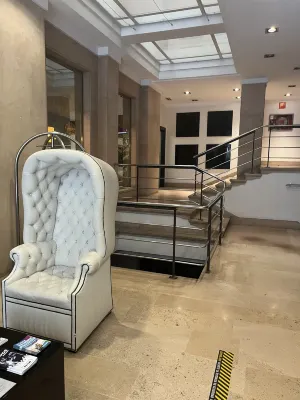 Hotel Clarin Espaces publics Photos