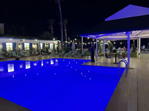 URAS BEACH HOTEL Loisirs et amusements Photos