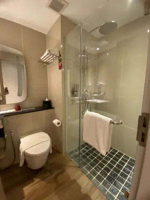Ibis Kuala Lumpur City Centre Kamar Photos