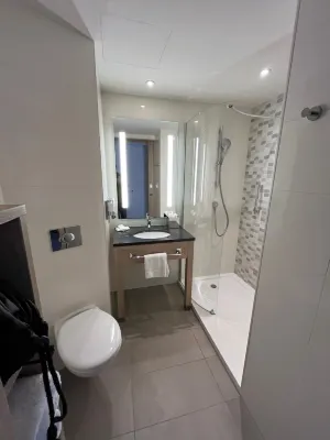 Hampton by Hilton Freiburg Chambres Photos