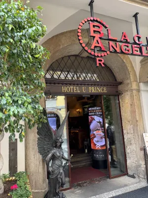 Hotel U Prince Prague by Bhg Extérieur Photos