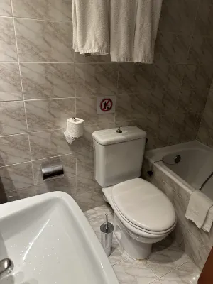 Titania Hotel Chambres Photos