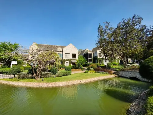 Thames Valley Khao Yai À proximité de l'hôtel Photos