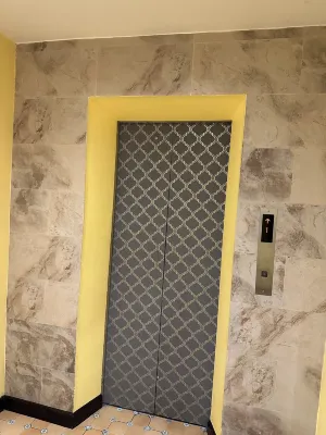 Khaosan Palace Hotel Rooms Photos