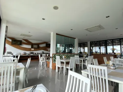 The Phu Beach Hotel Ăn uống Photos