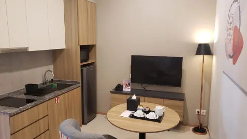 Citadines Gatot Subroto Jakarta Kamar Photos