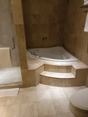Hotel Nikko Bali Benoa Beach Kamar Photos