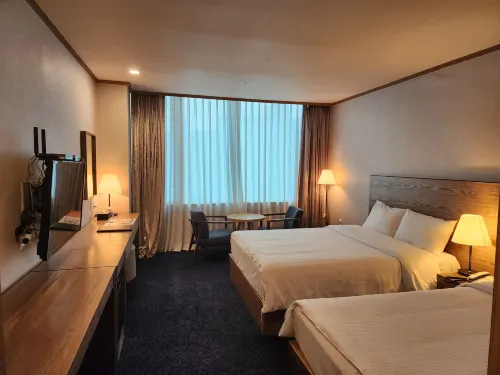 Queen Vell Hotel & Wedding Kamar Photos