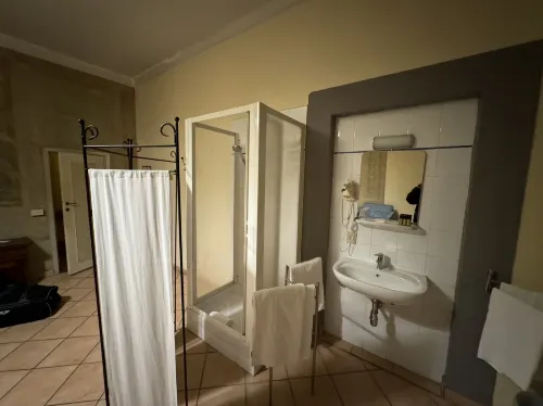 Hotel Bavaria Rooms Photos
