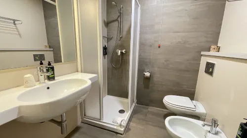 B&B Hotel Milano Aosta الغرف Photos