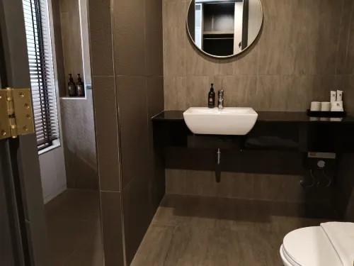 The Rise Suites Hotel, Chiang Mai الغرف Photos