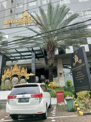 Royal Regantris Cendana Area Publik Photos