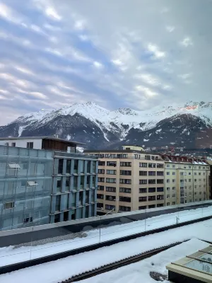 Motel One Innsbruck Circondario Photos