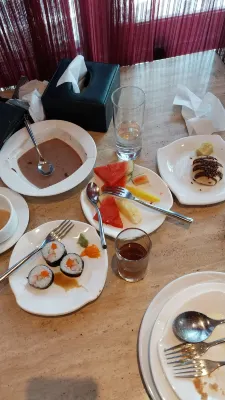 Grand City Hall Hotel Makanan Photos