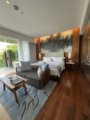 Maya Sanur Resort & Spa Kamar Photos