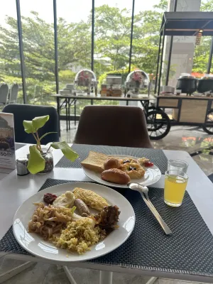 Mercure Bandung City Centre Makanan Photos