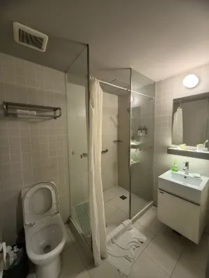 Jinjiang Inn Select (Shanghai Chuansha Metro Station Tourism Resort) Rooms Photos