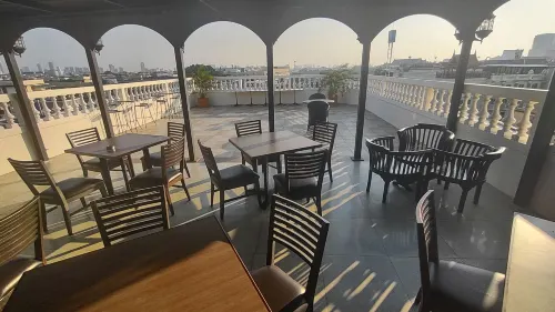 Khaosan Palace Hotel Photos