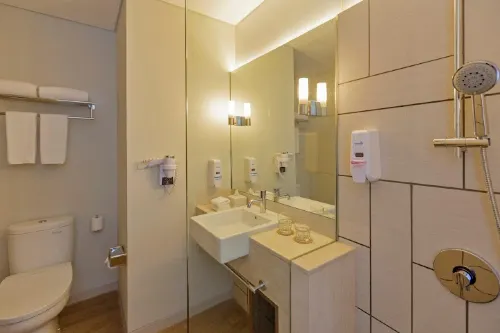 Holiday Inn Express Jakarta Pluit Citygate Kamar Photos
