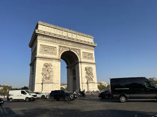 Le Parisis - Paris Tour Eiffel À proximité de l'hôtel Photos