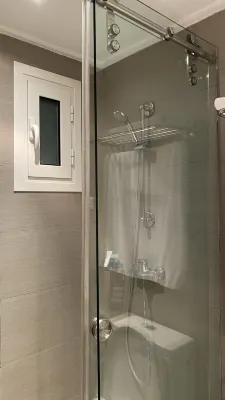 Plaka Hotel Rooms Photos
