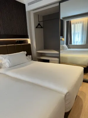 Hotel Bécquer Rooms Photos