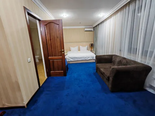 King Hotel Astana Номера Photos