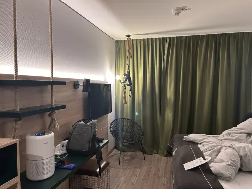 Holiday Inn - the niu, Crusoe Bremen Airport Zimmer Photos