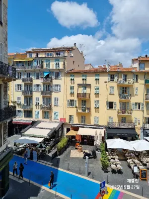 Hotel du Pin Nice Port À proximité de l'hôtel Photos