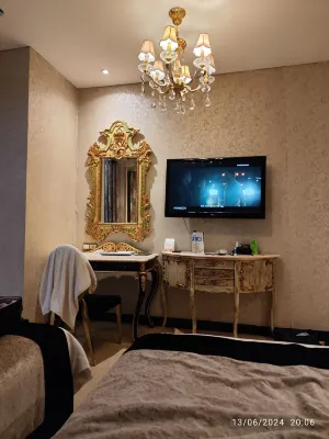 Amaroossa Royal Bogor Chambres Photos