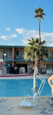 Desert Hot Springs Spa Hotel Photos