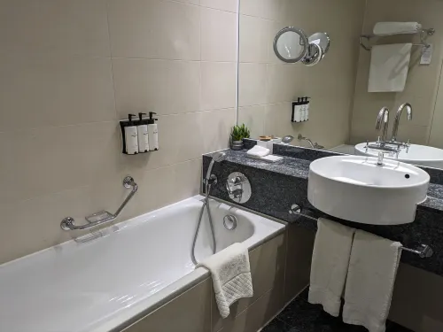 Sofitel London Heathrow Rooms Photos