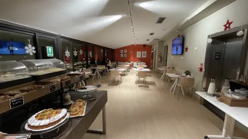 B&B Hotel Milano Aosta تناول الطعام Photos
