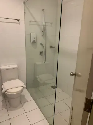 Hotel Primera Suite Kamar Photos