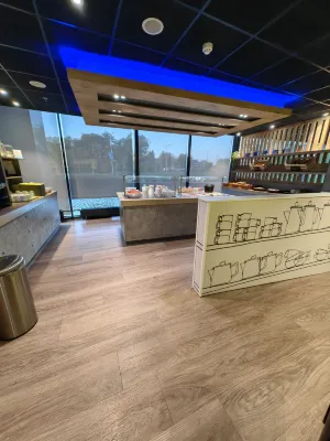 Ibis Budget Amsterdam City South Photos