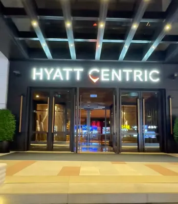 Hyatt Centric Zhongshan Park Shanghai Exterior Photos