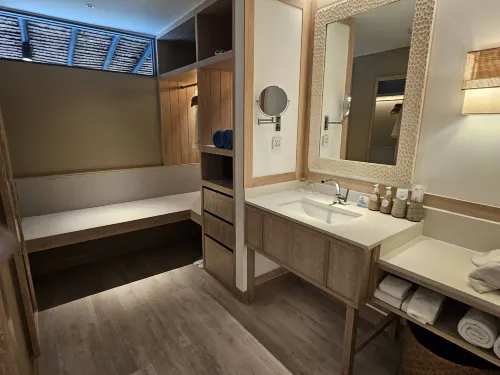 SAii Phi Phi Island Village Rooms Photos