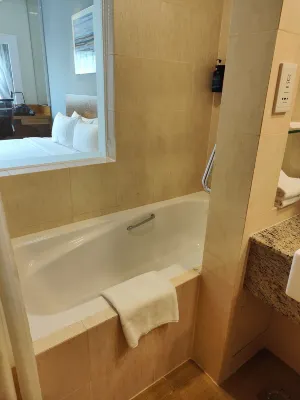 Village Hotel Changi by Far East Hospitality Chambres Photos