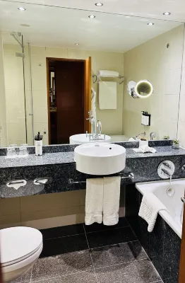 Sofitel London Heathrow Rooms Photos
