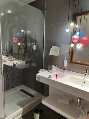 Hôtel Mercure Lyon Centre - Gare Part-Dieu Rooms Photos